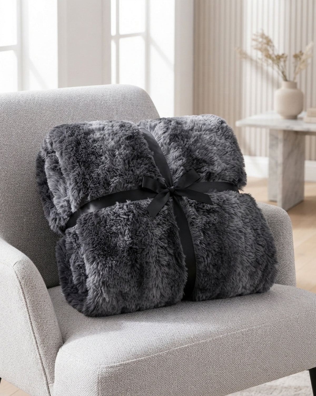 Shaggy Throw Blanket - Grey