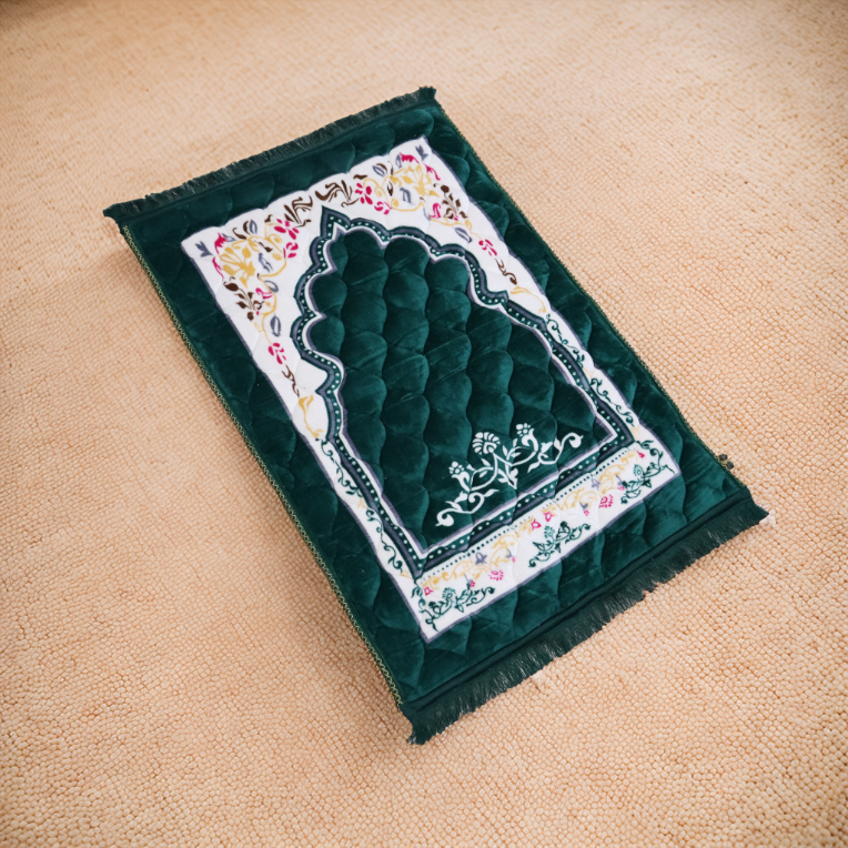 Mughal Janamaz Printed Prayer Mat-Jinan