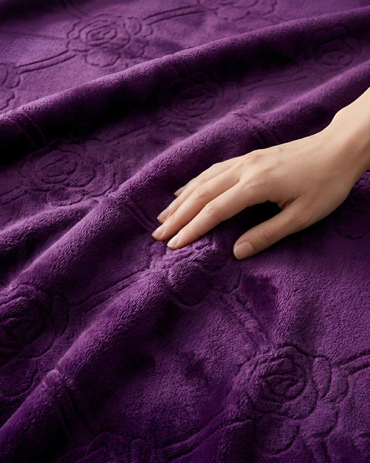 Mansion AC Flannel Blanket - Purple