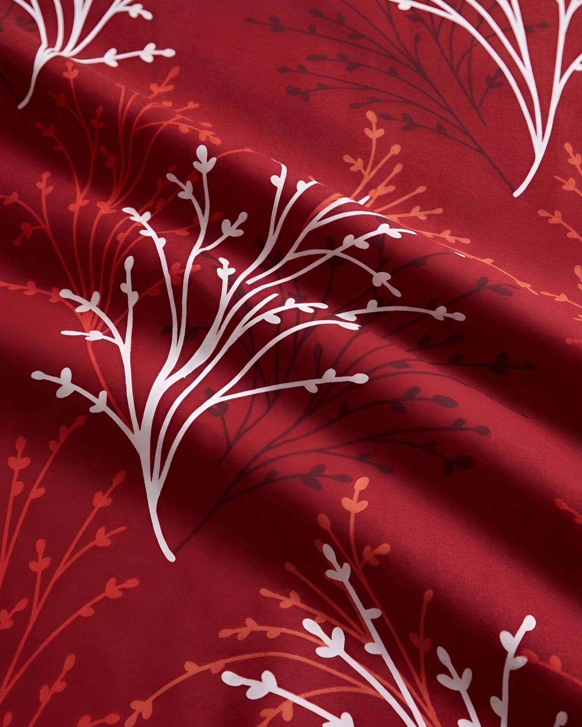 Fantasy Fitted Bed Sheet - Redfrost