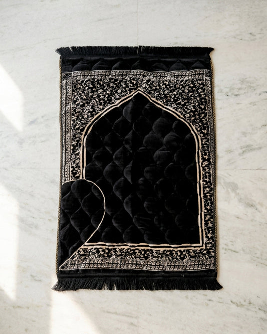 Mughal Prayer Mat Gold Series-Nooran B