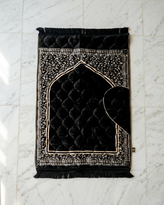 Mughal Prayer Mat Gold Series-Nooran A