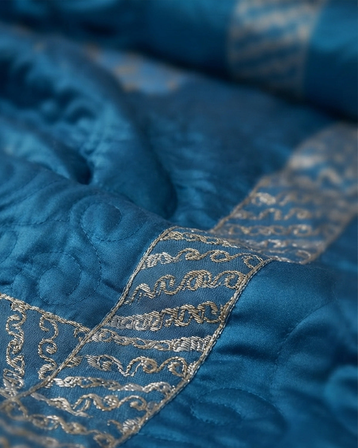 Ruby Silk 9 Piece Embroidered Bed Set -Elysian