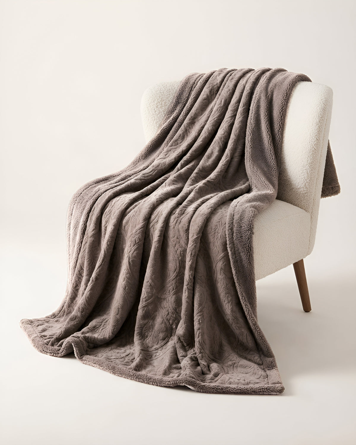 Sherpa Jacquard Throw Blanket - Brown