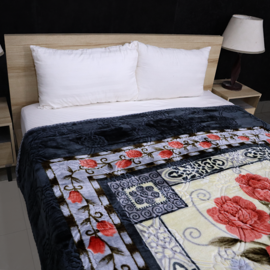 Trendy 1-Ply Double Bed Blanket - Dark Bloom