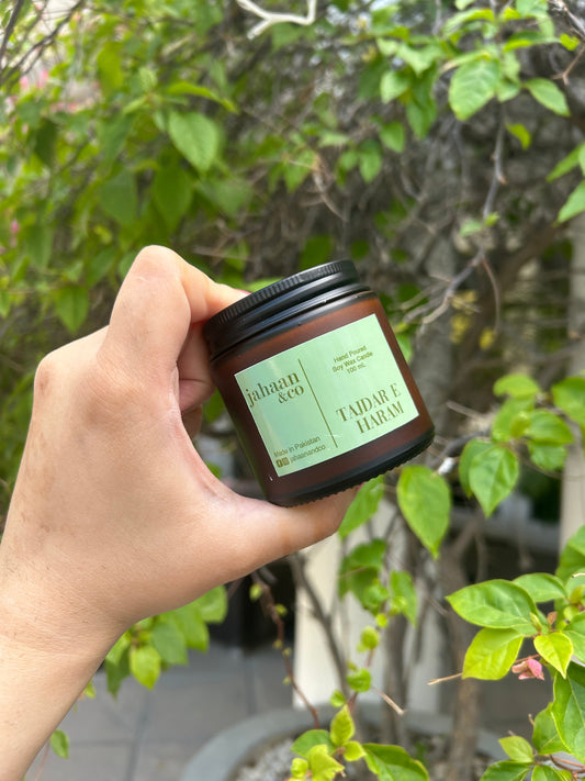Tajdar e Haram Premium Candle