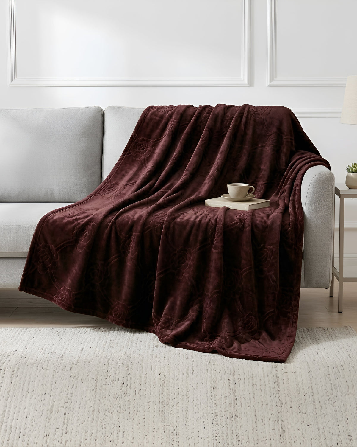 Mansion AC Flannel Blanket - Brown