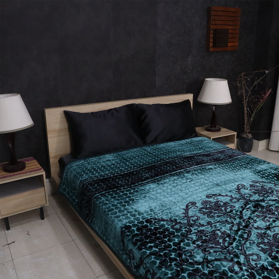 Artistic 4.5KG 2-Ply Double Bed Blanket - Emerald