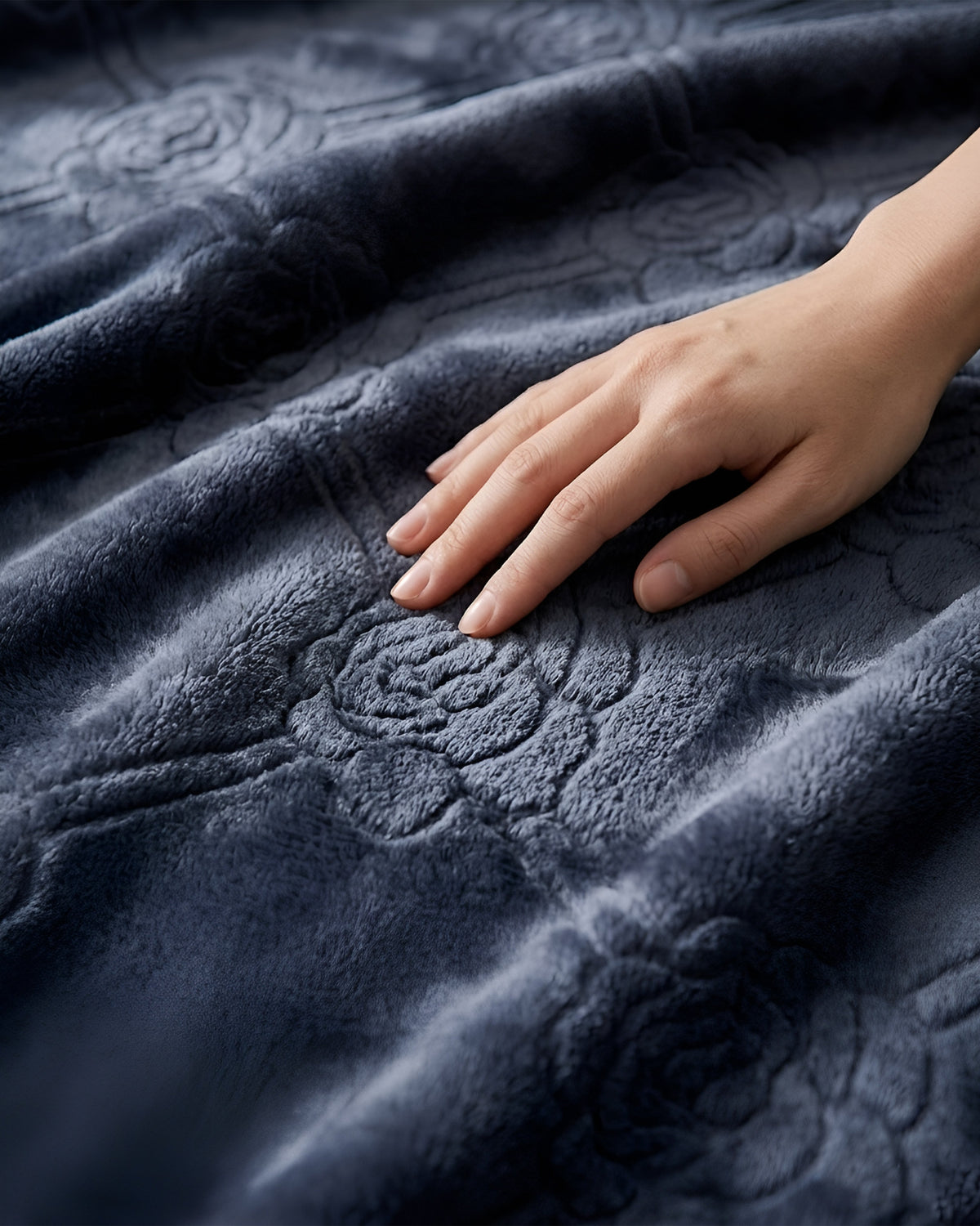 Mansion AC Flannel Blanket - Grey