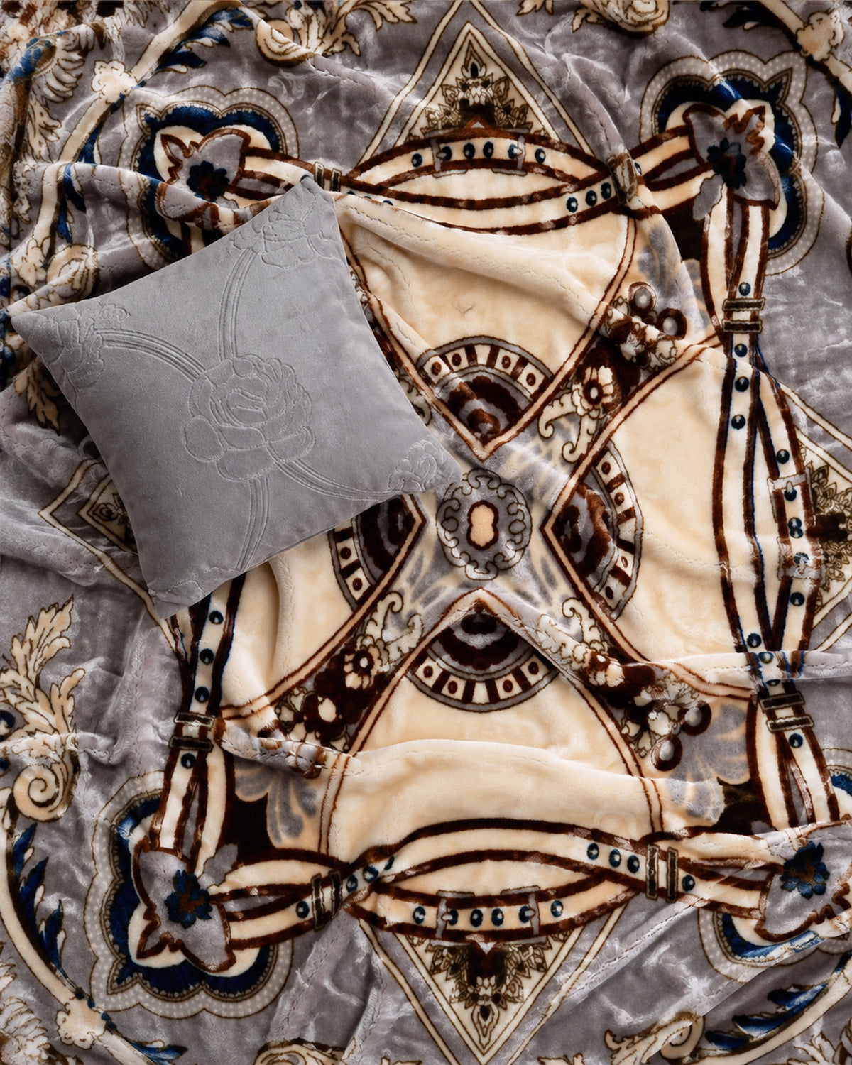 Arzoo Cloudy Bridal Bed Set 7 Pcs - Stone
