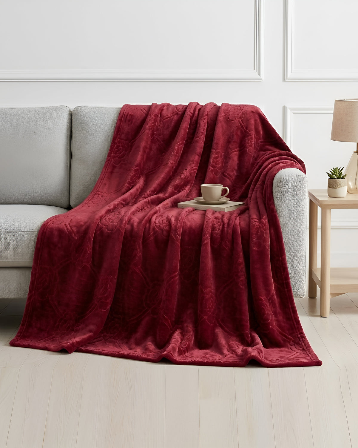 Mansion AC Flannel Blanket - Red